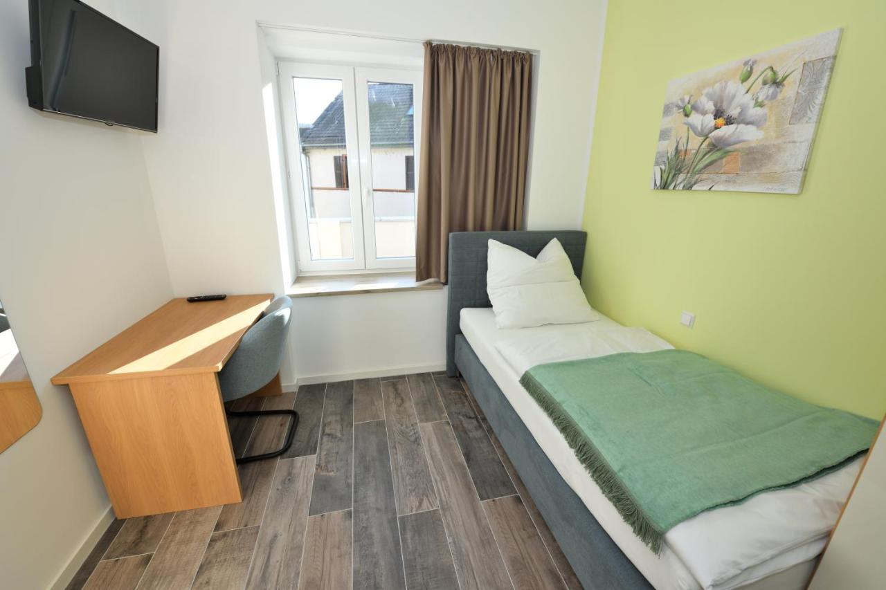 Boardinghouse Am Welzbach Apartment Gau-Algesheim Bagian luar foto
