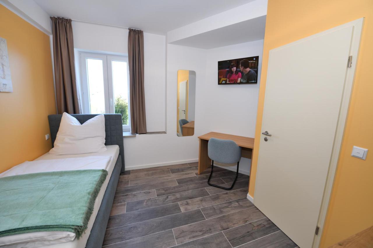 Boardinghouse Am Welzbach Apartment Gau-Algesheim Bagian luar foto