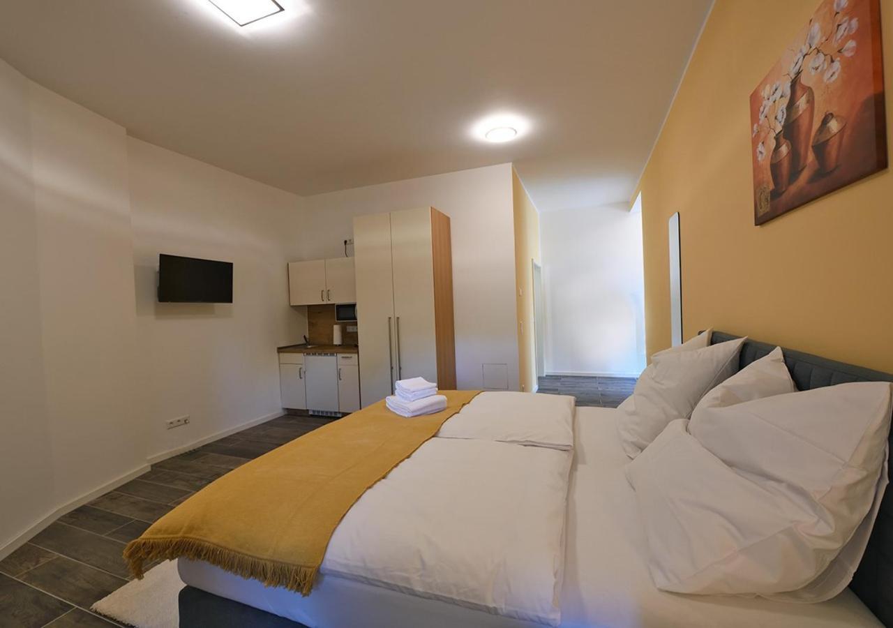Boardinghouse Am Welzbach Apartment Gau-Algesheim Bagian luar foto
