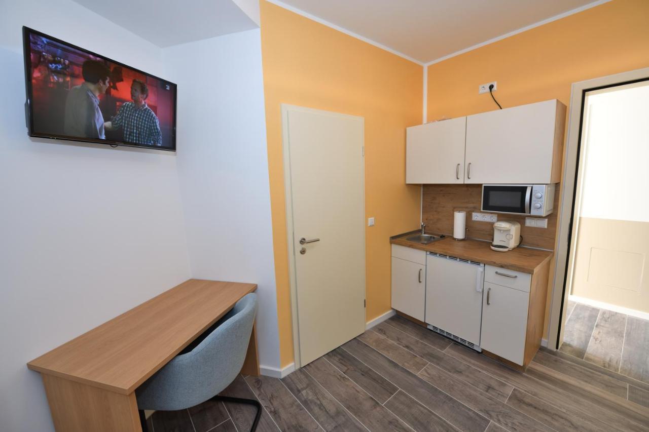 Boardinghouse Am Welzbach Apartment Gau-Algesheim Bagian luar foto